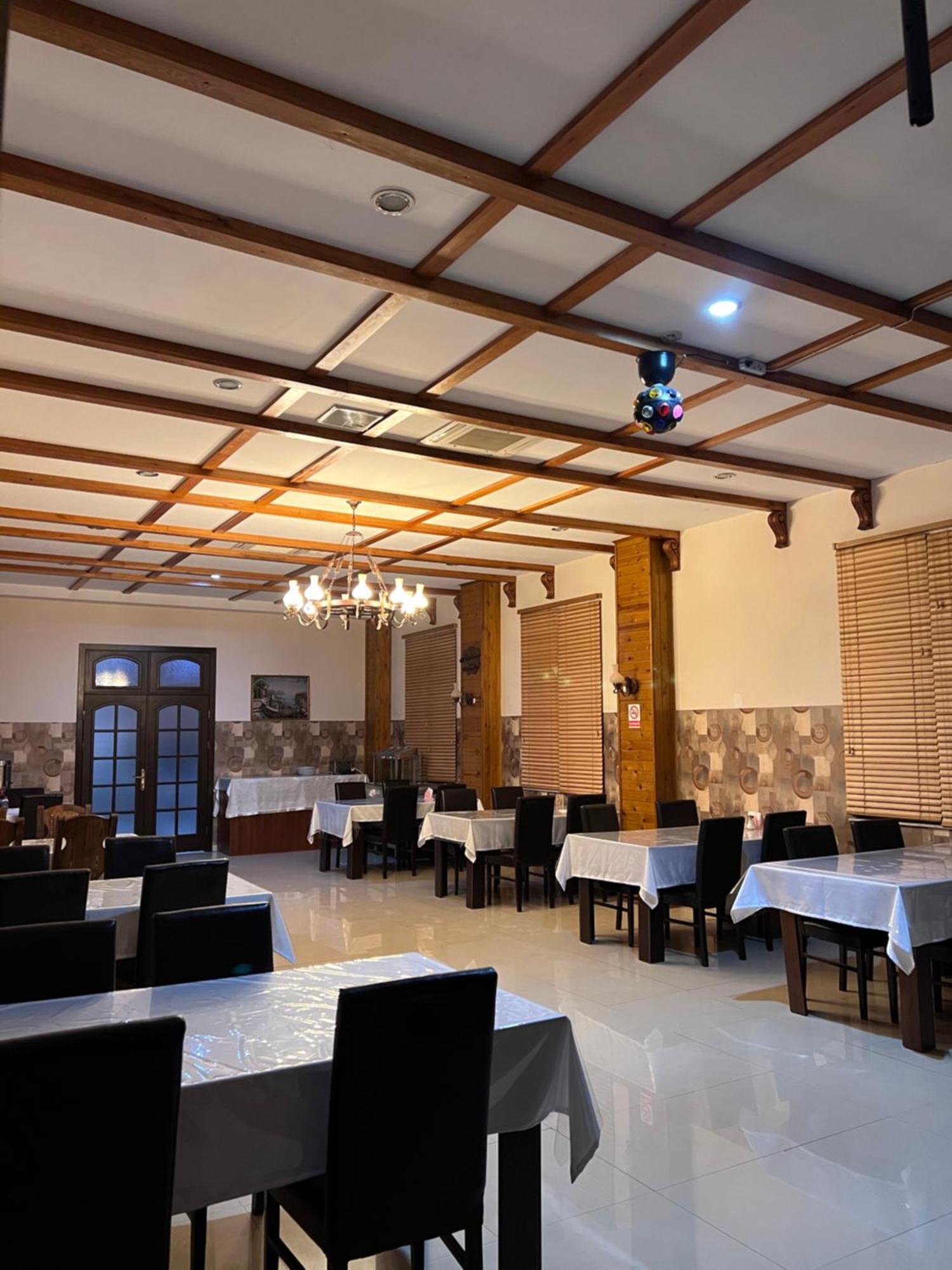 Aef Hotel Baku Exterior photo