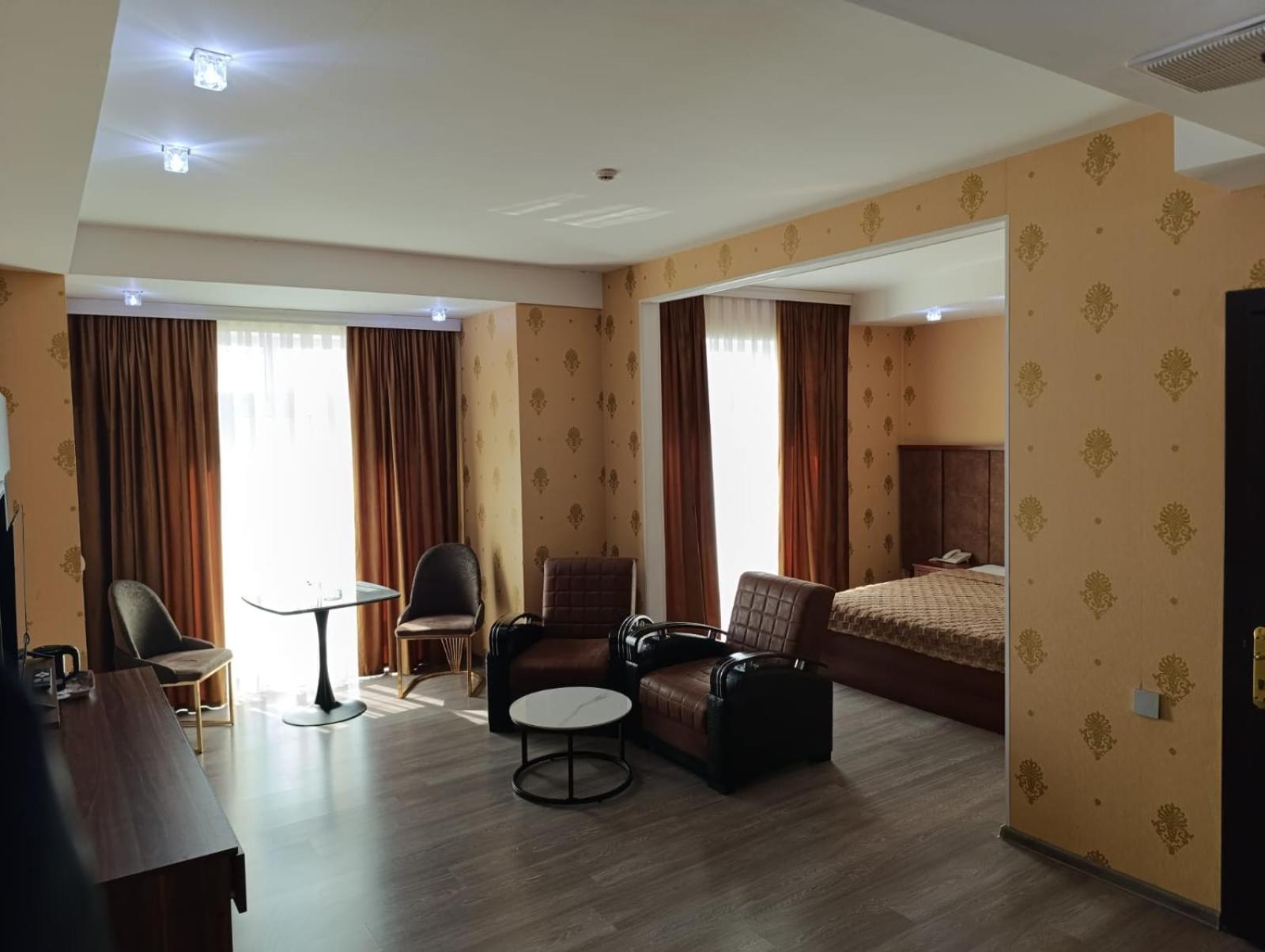 Aef Hotel Baku Exterior photo